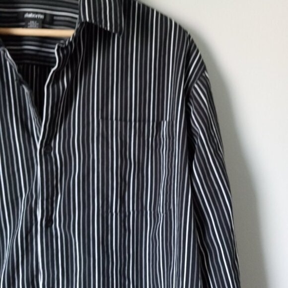 Claiborne Black and White Striped Long Sleeve Button Up Shirt - Picture 2 of 5